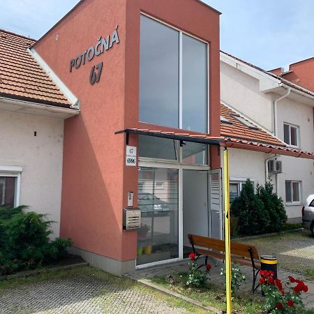 Apartments Biely Kostol Esterno foto