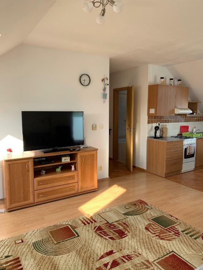 Apartments Biely Kostol Esterno foto